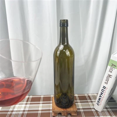 750ml chai Bordeaux có độ hoàn thiện của vít